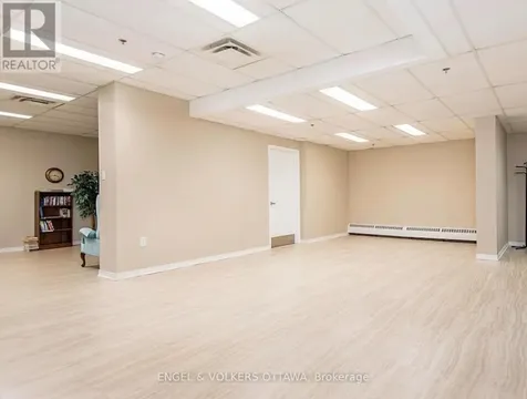 373 Laurier Avenue East Ottawa ON K1N 8X6