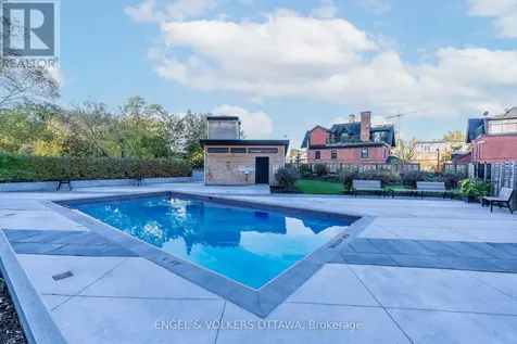 373 Laurier Avenue East Ottawa ON K1N 8X6