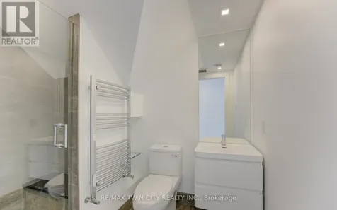 67 Louisa Street West Kitchener ON N2H 5L9