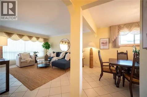 31 Terrace Drive Hamilton ON L9A 2Y5