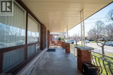 31 Terrace Drive Hamilton ON L9A 2Y5