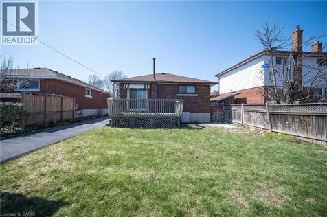 31 Terrace Drive Hamilton ON L9A 2Y5
