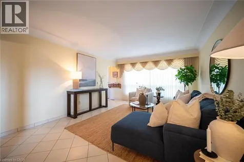31 Terrace Drive Hamilton ON L9A 2Y5