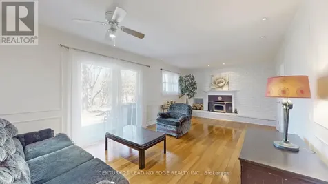 18 Kennedy Lane Whitchurch-stouffville ON L4A 2J5