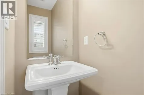 91 Chamomile Drive Hamilton ON L8W 0C1