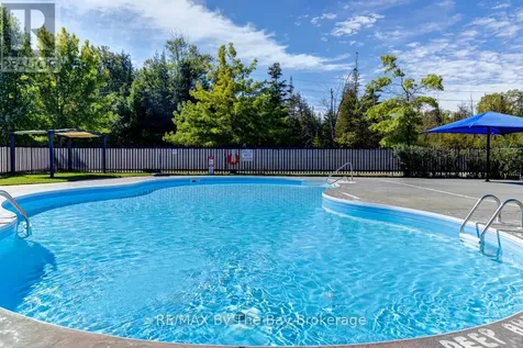85 Theme Park Drive Wasaga Beach ON L9Z 1X7
