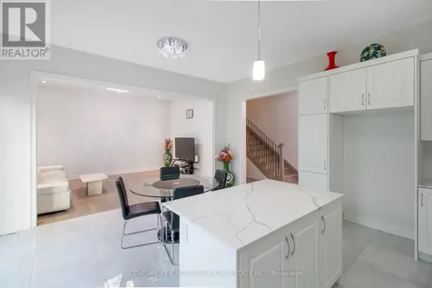 38 Tipp Drive Richmond Hill ON L4E 1J3