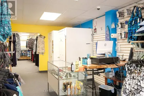 23 Queen Street Selwyn ON K0L 2H0