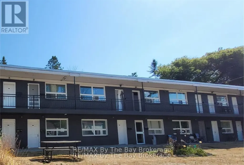 280 River Road East Wasaga Beach ON L9Z 2L7