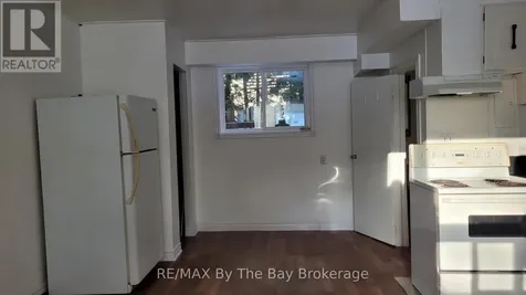 280 River Road East Wasaga Beach ON L9Z 2L7