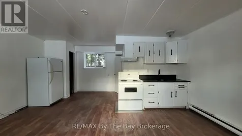 280 River Road East Wasaga Beach ON L9Z 2L7