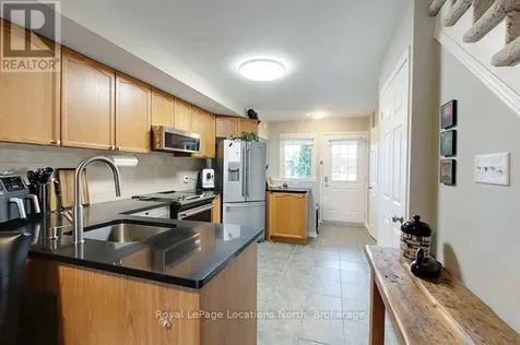 2 Royalton Lane Collingwood ON L9Y 5K4