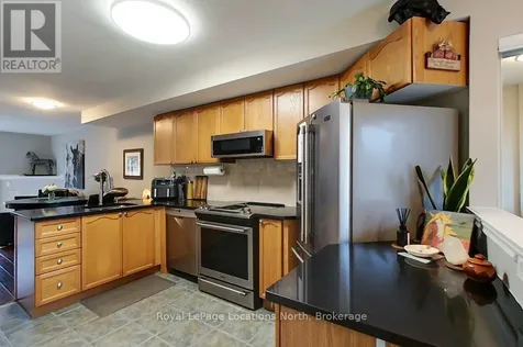 2 Royalton Lane Collingwood ON L9Y 5K4