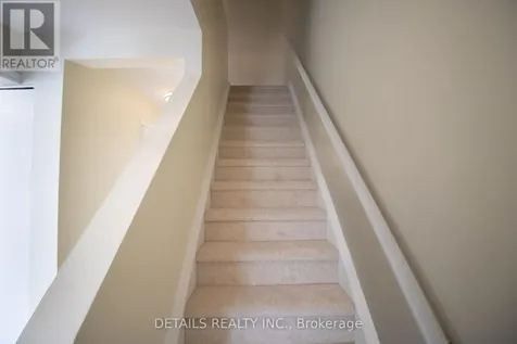 1339 Belgate Way Ottawa ON K1J 8P8