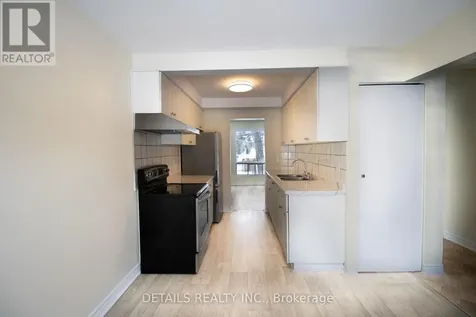 1339 Belgate Way Ottawa ON K1J 8P8