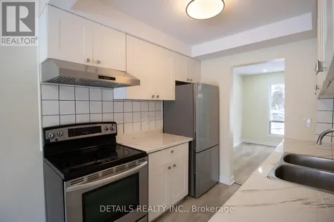 1339 Belgate Way Ottawa ON K1J 8P8
