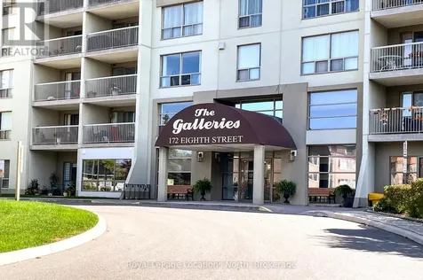 172 Eighth Street Collingwood ON L9Y 4T2