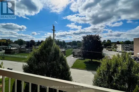 172 Eighth Street Collingwood ON L9Y 4T2