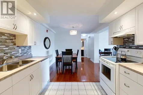 172 Eighth Street Collingwood ON L9Y 4T2