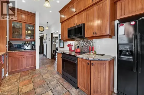 158 Talbot Street North Simcoe ON N3Y 3W9