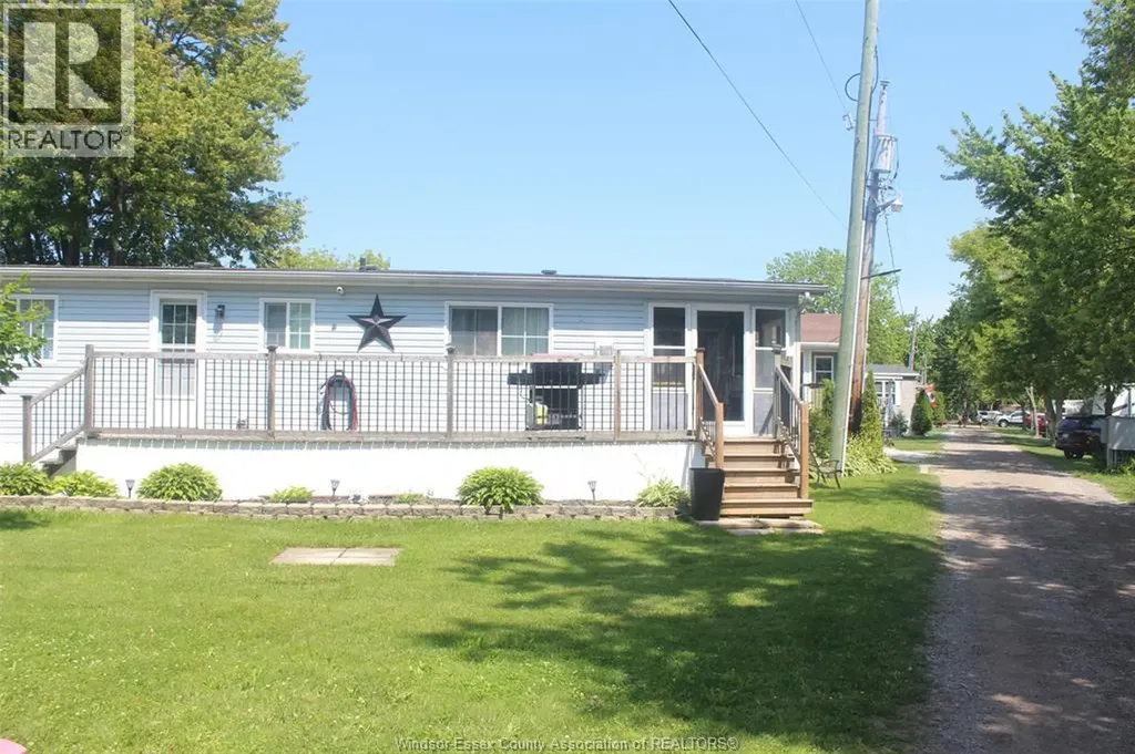 20951 Pier Road Wheatley ON N0P 2P0