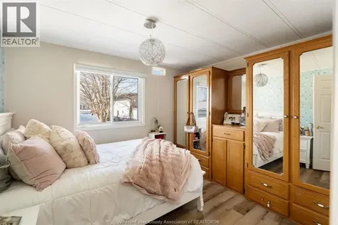 20951 Pier Road Wheatley ON N0P 2P0