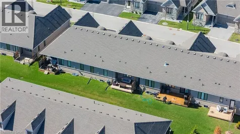 18 Borden Trail Welland ON L3C 0H1