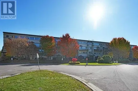 12 Corkstown Road Ottawa ON K2H 5B3
