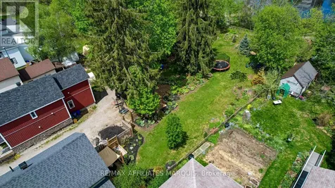 20 River Street Smiths Falls ON K7A 3S2