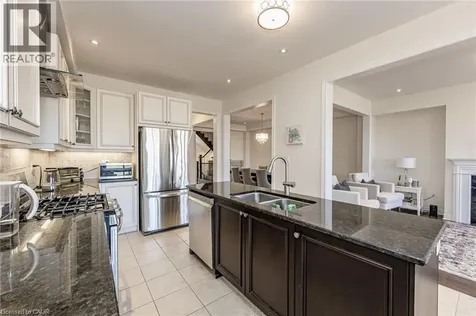 2453 Village Common Oakville ON L6M 0S2