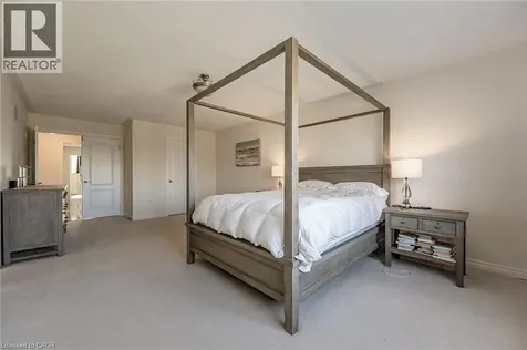 2453 Village Common Oakville ON L6M 0S2