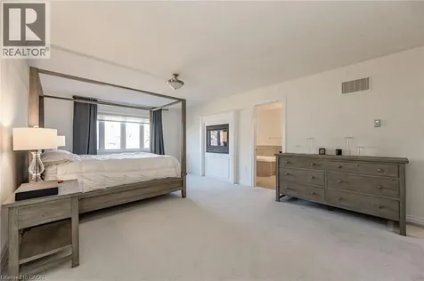 2453 Village Common Oakville ON L6M 0S2