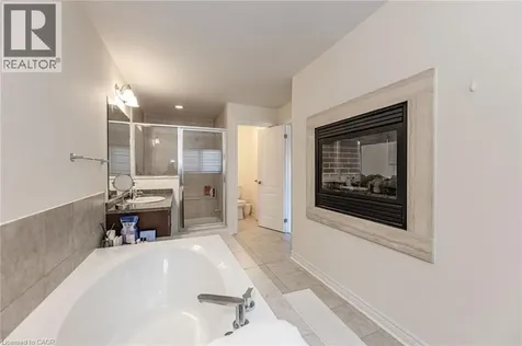 2453 Village Common Oakville ON L6M 0S2