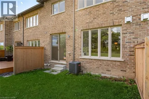 2453 Village Common Oakville ON L6M 0S2