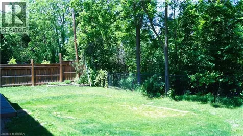 307 Erindale Drive Burlington ON L7L 4T3