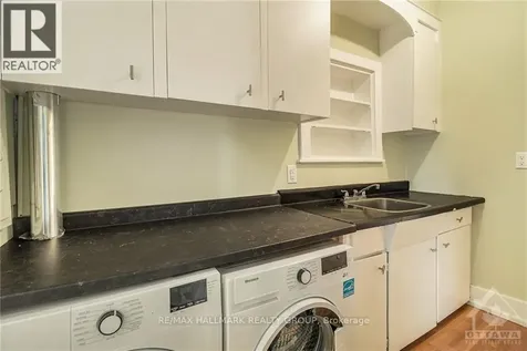 42 Church Street West Smiths Falls ON K7A 1P7