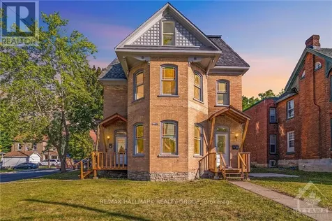 42 Church Street West Smiths Falls ON K7A 1P7