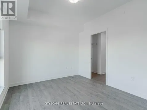120 Eagle Rock Way Vaughan ON L6A 5C2
