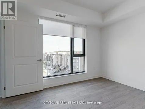 120 Eagle Rock Way Vaughan ON L6A 5C2