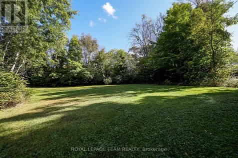 551 Little Rideau Lake Road Rideau Lakes ON K0G 1V0