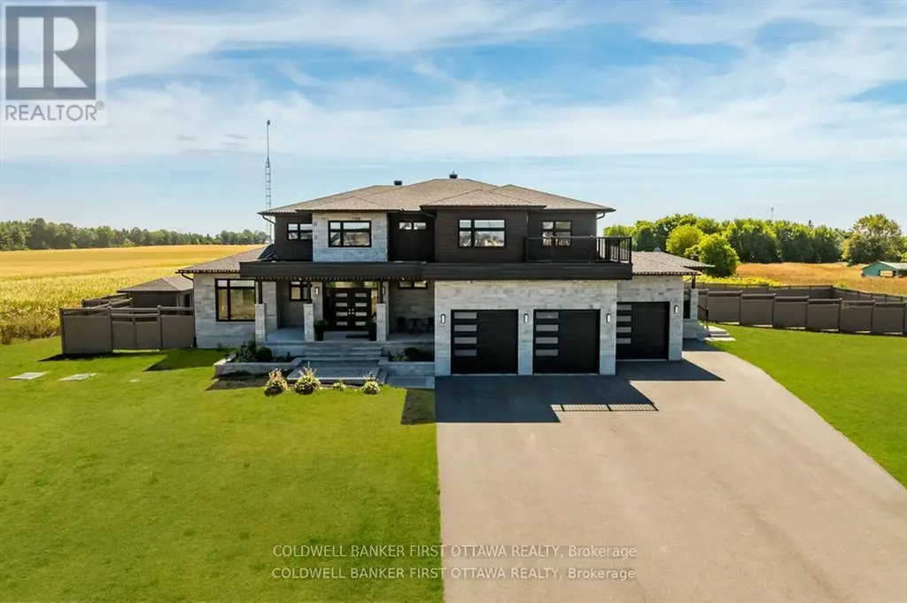 5758 Fernbank Road Ottawa ON K2S 1B6