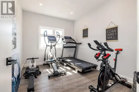 5758 Fernbank Road Ottawa ON K2S 1B6