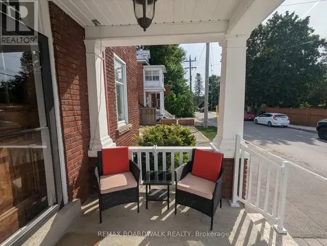 30 Emily Street Carleton Place ON K7C 1S2