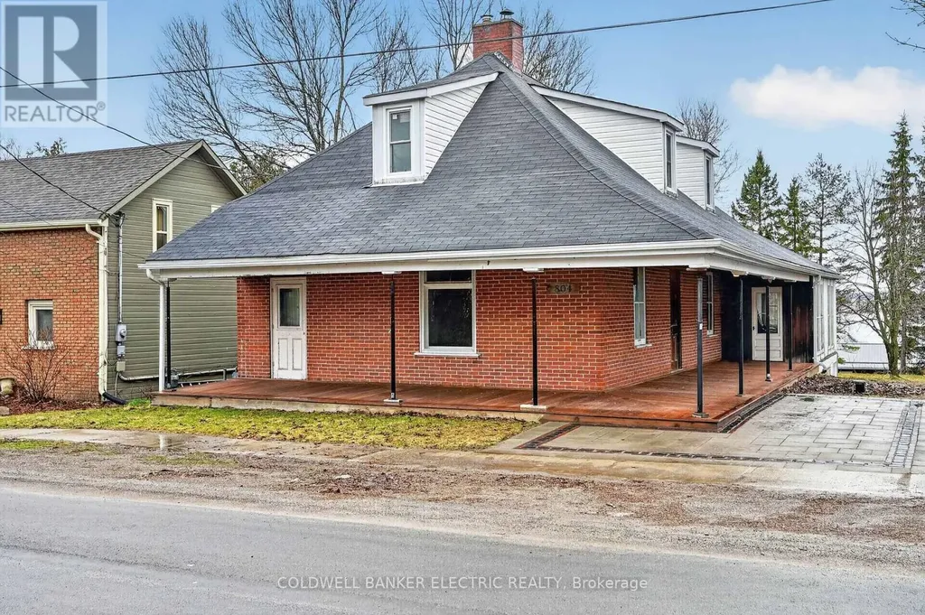 804 Hunter Street Selwyn ON K0L 1H0