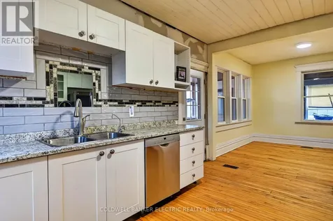 804 Hunter Street Selwyn ON K0L 1H0