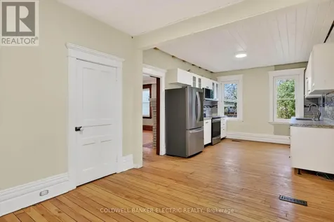 804 Hunter Street Selwyn ON K0L 1H0