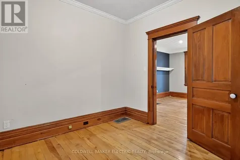 804 Hunter Street Selwyn ON K0L 1H0