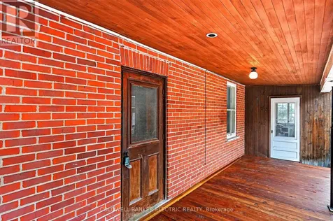 804 Hunter Street Selwyn ON K0L 1H0