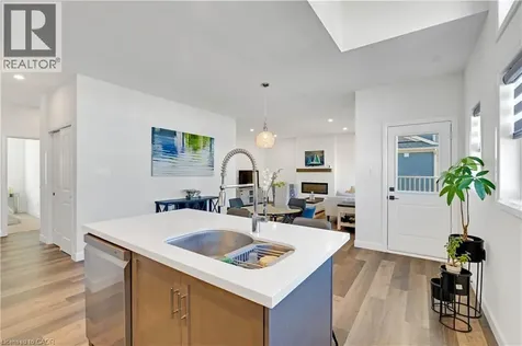 9 Shores Lane Crystal Beach ON L0S 1B0