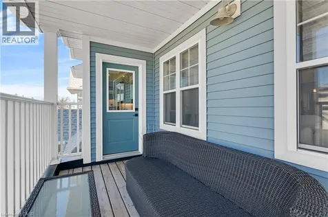 9 Shores Lane Crystal Beach ON L0S 1B0